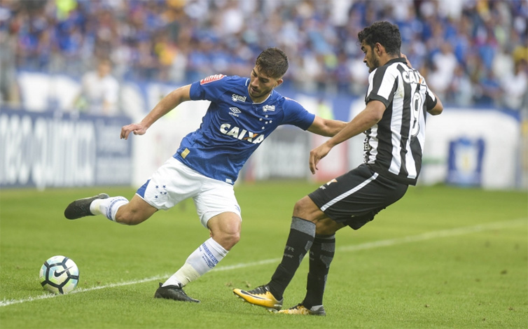 Cruzeiro cria, mas segue sem conseguir fazer gols jogando em casa