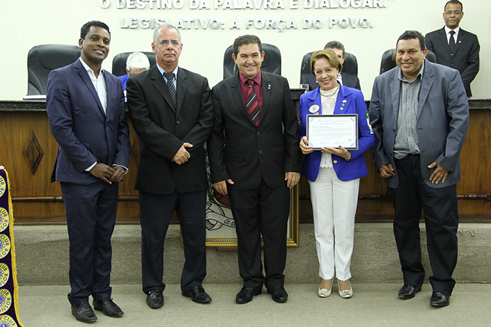 Câmara homenageia Lions Clube por seus 100 anos de fundação