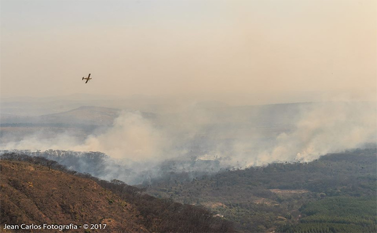 Incêndio na serra é controlado, mas prejuízos ainda são calculados