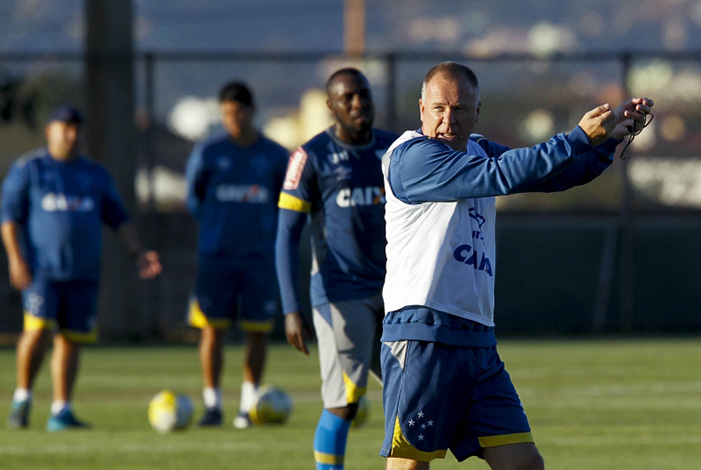 Cruzeiro joga nesta quinta-feira contra o São Paulo desafiando a lei das probabilidades