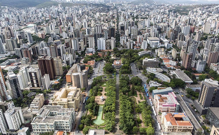 Economistas defendem reforma tributária após congresso realizado na capital