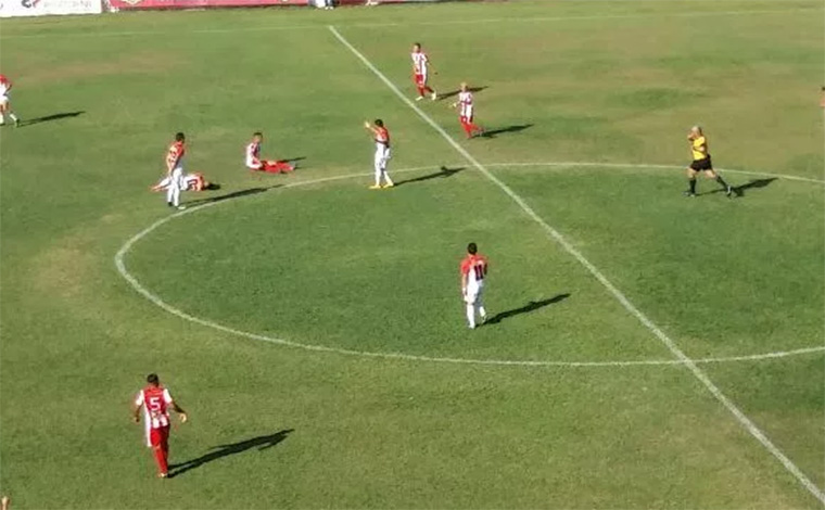 Democrata empata e segue na terceira colocação na 2ª Divisão do Mineiro