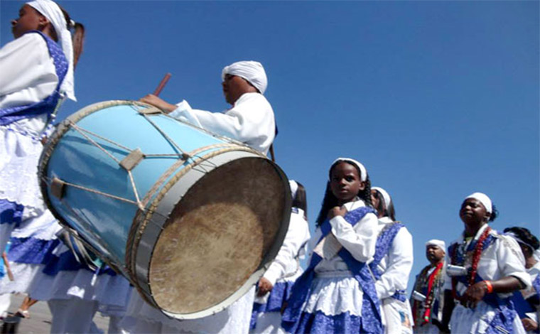 Festival de Inverno/ Primavera tem início com apresentações e homenagem