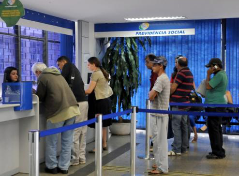 Governo identifica indícios de irregularidades em auxílio doença