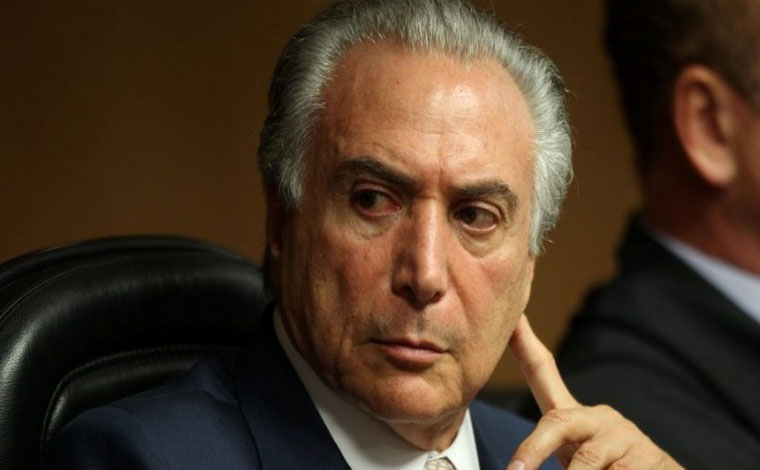 Temer veta revisão de dívidas previdenciárias de prefeituras