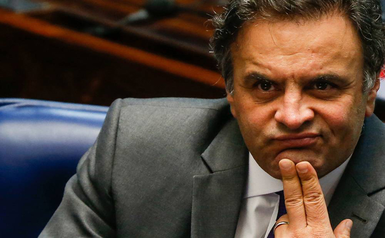 Justiça determina votação aberta no caso do afastamento de Aécio