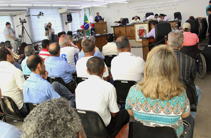 Câmara rejeita projeto que previa fim de linhas de transporte coletivo