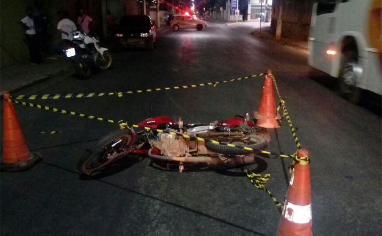 Idosa é atropelada por motociclista no Braz Filizola