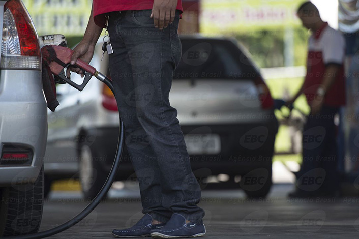 Gasolina e diesel têm nova alta de preços nesta terça-feira