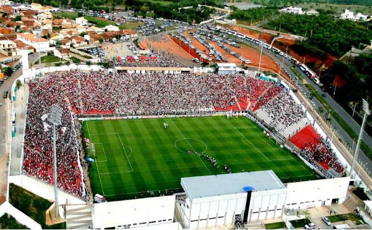 Arena do Jacaré recebe 1º Futebol Solidário neste sábado