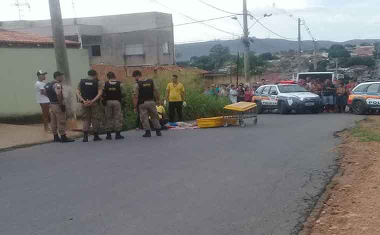 Briga na confraternização de Natal termina em morte no Padre Teodoro