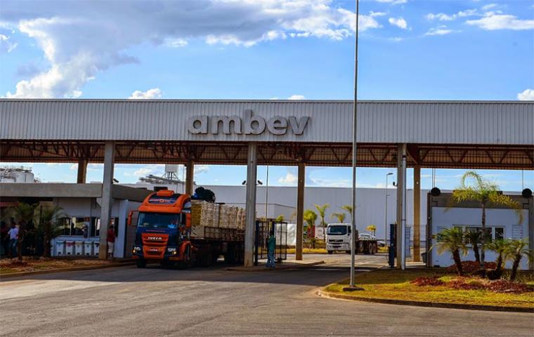 Ambev tem 32 vagas de emprego abertas em Sete Lagoas