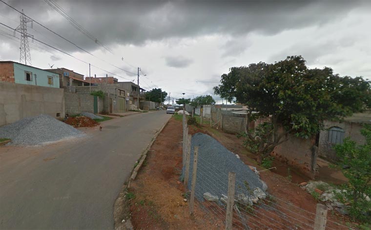 Bandidos invadem festa e atiram contra dois jovens em Pedro Leopoldo