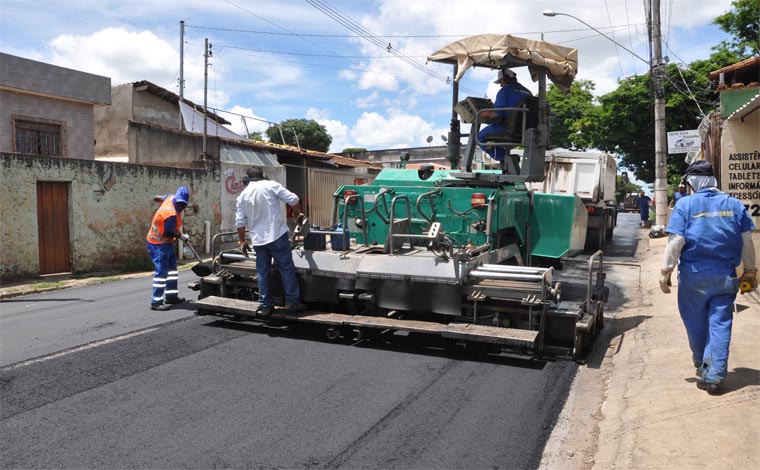 Prefeitura de Sete Lagoas inicia obra de recuperação da Rua Professor Abeylard