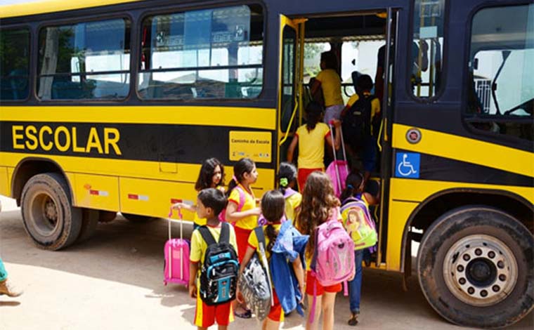 Prefeitura abre cadastramento para transporte escolar gratuito 