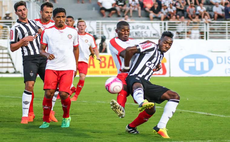 Em jogo fraco, Galo só empata na estreia do Campeonato Mineiro