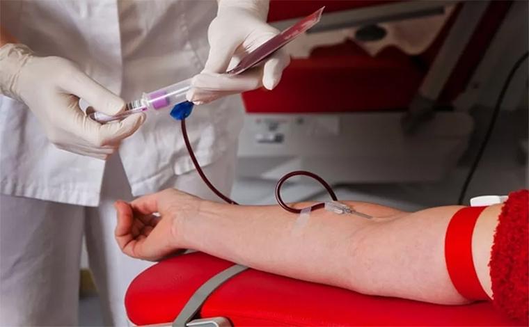Doadores de sangue serão vacinados contra a febre amarela pela Hemominas