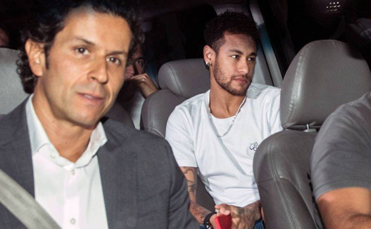 Neymar é operado em Belo Horizonte e cirurgia é bem-sucedida 