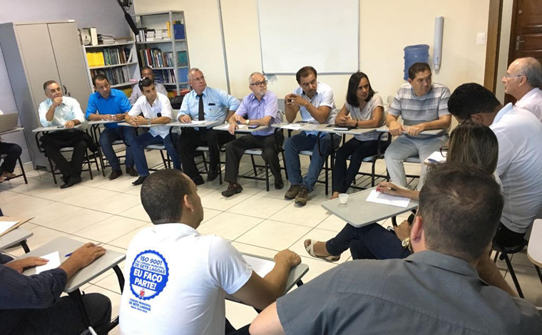 Vereadores discutem furtos de materiais na obra do Hospital Regional