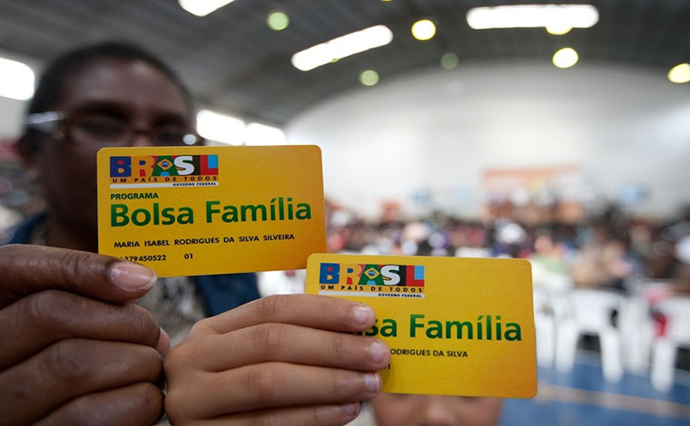 MDS promete anúncio de reajuste do Bolsa Família ainda para março