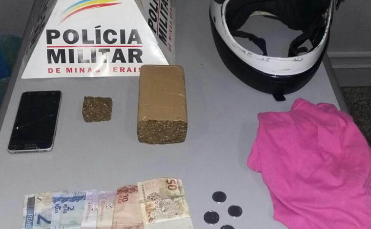 Jovem é apreendido com drogas no Bairro Santa Luzia e admite tráfico