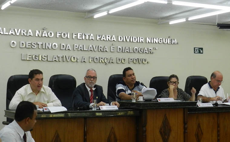 Marcelo Cooperseltta volta à Câmara em dia de votação de matérias do Executivo