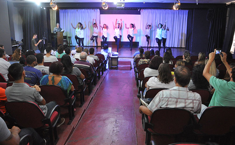 Foto: Valdeci Oliveira - Sob coordenaÃ§Ã£o da Secretaria Municipal de Cultura e Juventude, primeiro festival do gÃªnero em Sete Lagoas visa incentivar o surgimento de valores na cidade