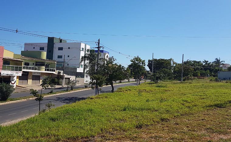 Tempo permanece seco e com temperaturas amenas na região