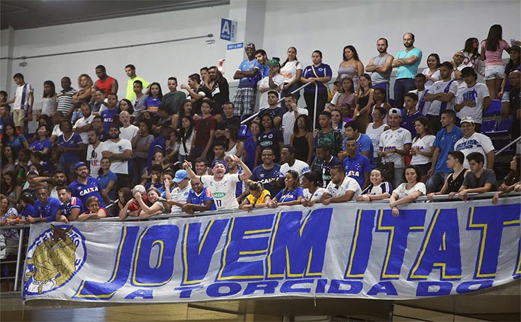 Foto: Renato AraÃºjo/ Sada Cruzeiro - Sada Cruzeiro irÃ¡ conquistar seu sexto tÃ­tulo do torneio nacional se vencer a partida contra o Sesi no Mineirinho; Uma vitÃ³ria dos paulistas leva a decisÃ£o para o set de ouro 