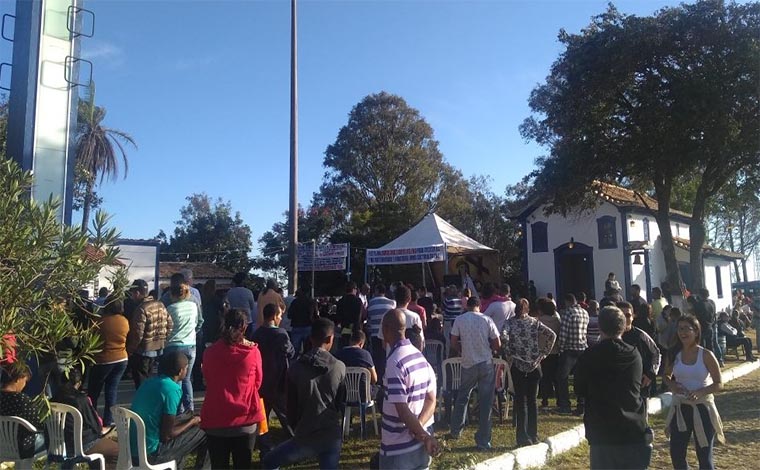 Foto: DivulgaÃ§Ã£o -  FiÃ©is de Sete Lagoas e romeiros encerrarÃ£o a celebraÃ§Ã£o com o TerÃ§o dos Homens, Missa e as barraquinhas com bebidas e comidas tÃ­picas da regiÃ£o 