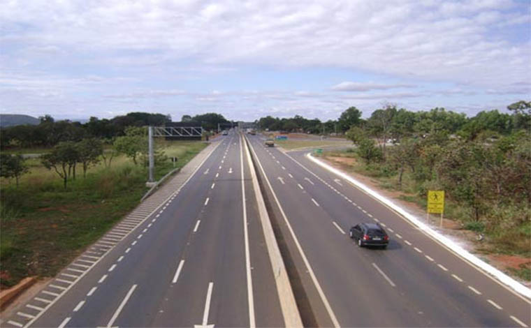 Foto: DivulgaÃ§Ã£o - Representantes de municÃ­pios da regiÃ£o querem aÃ§Ã£o da ALMG para impedir cobranÃ§a planejada pelo Governo de Minas na privatizaÃ§Ã£o da rodovia