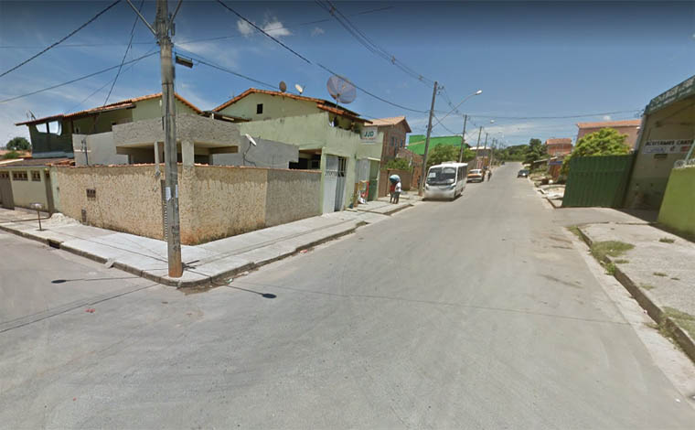 Foto: Street View - Trio armado cometeu o furto na Avenida Dr. Milton Moreira de Avelar, furou o pedÃ¡gio da BR 040, um cerco policial e sÃ³ foi pego em RibeirÃ£o das Neves depois de sofrer acidente 