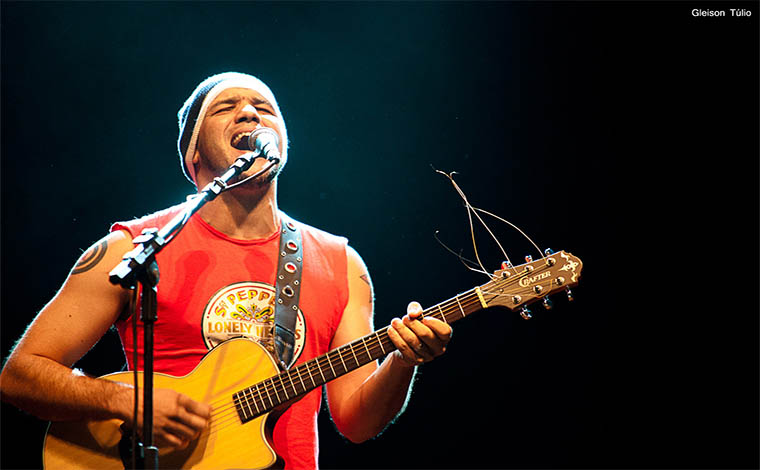 Foto: DivulgaÃ§Ã£o - Performance do cantor e guitarrista Gleisson TÃºlio Ã© uma das atraÃ§Ãµes do evento