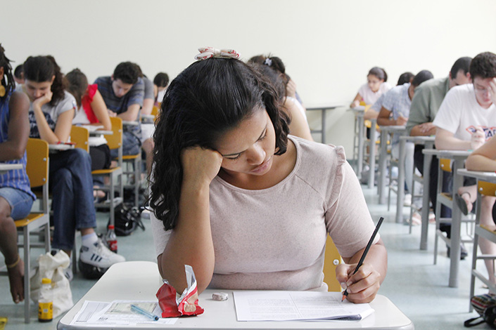 Hora do Enem prorroga prazo para realização de testes online