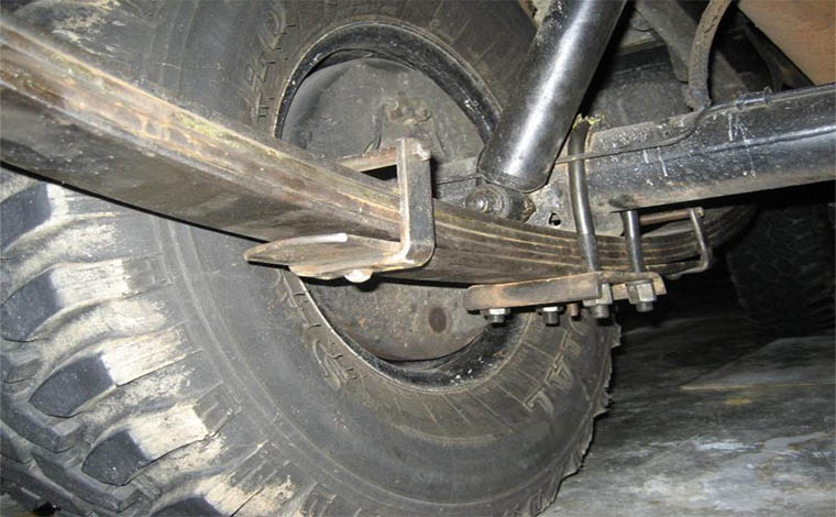 Empresa contrata mecânico moleiro de veículos pesados