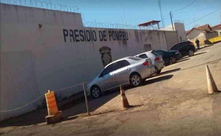 Presídio de Pompéu tem surto de Covid-19 entre detentos