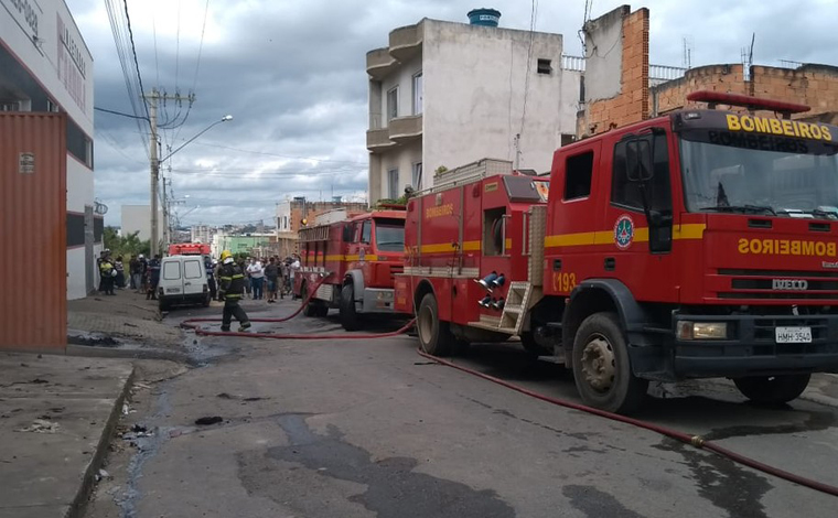 Duas pessoas morrem em explosão de fábrica de calçados em Nova Serrana