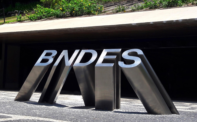 Covid-19: BNDES quer abrir crédito para micro e pequenas empresas