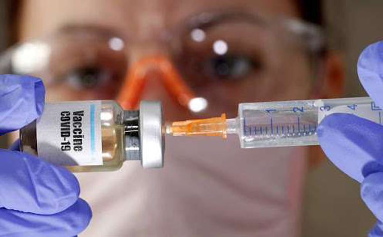Presidente da Rússia anuncia que país registrou primeira vacina contra a covid-19