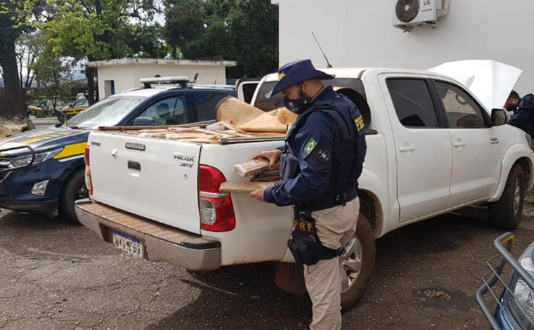 Cerca de duas toneladas de maconha são apreendidas em caminhonete na BR-040 em Sete Lagoas