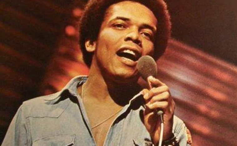 Morre aos 80 anos, cantor Johnny Nash do hit ‘I Can See Clearly Now’