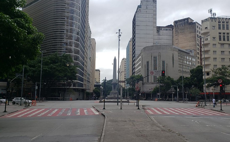 Foto: Maria ClÃ¡udia Bonutti - O condutor do veÃ­culo que tem o braÃ§o e a perna esquerda amputados, dirigia um veÃ­culo nÃ£o adaptado, alÃ©m de nÃ£o ter carteira de habilitaÃ§Ã£o e estar sob efeito de maconha