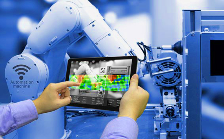 Foto:ReproduÃ§Ã£o - Como prÃ©-requisito, a empresa pede conhecimentos e experiÃªncias em Autocad 2d e 3d, Pacote Office e experiÃªncia com desenho tÃ©cnico e normas tÃ©cnicas