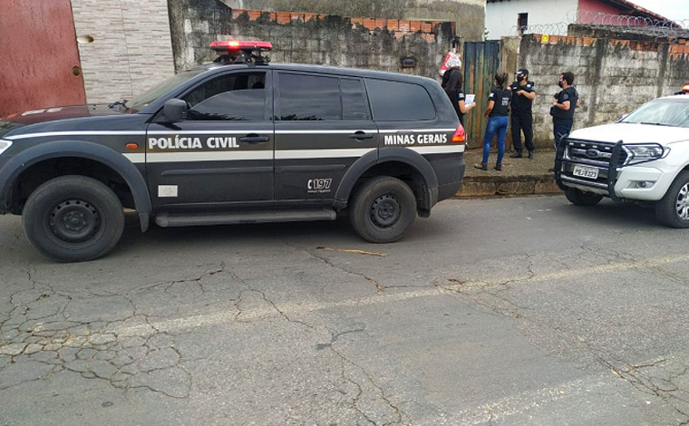 Foto: DivulgaÃ§Ã£o/PolÃ­cia Civil - Nove mandados de busca e apreensÃ£o foram expedidos e cumpridos em Sete Lagoas. Na maioria dos casos ficou constatado que os idosos estavam em boas condiÃ§Ãµes fÃ­sicas, alÃ©m de estarem bem tratados