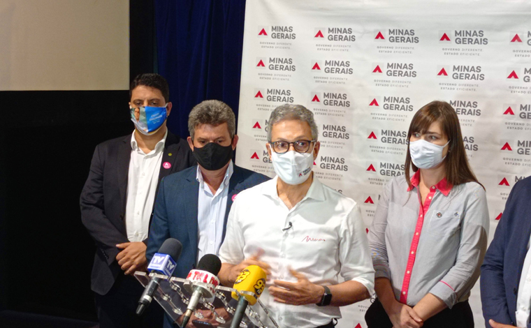 Foto: BÃ¡rbara Herrera - Zema visitou as obras do Anel ViÃ¡rio, que deverÃ¡ receber 6,5 mil veÃ­culos por dia apÃ³s a conclusÃ£o. O complemento da alÃ§a viÃ¡ria trarÃ¡ benefÃ­cios para Sete Lagoas e para os municÃ­pios de JequitibÃ¡, Baldim e Santana do Pirapama