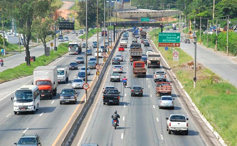 Foto: ReproduÃ§Ã£o - A interdiÃ§Ã£o aconteceria neste domingo (13), porÃ©m houve alteraÃ§Ãµes no cronograma das obras, que acontecerÃ¡ no sentido Belo Horizonte, no km 530, altura do acesso aos bairros Morada Nova e Ãgua Branca