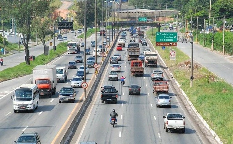 Detran-MG suspende emissão de documentos de veículos para implantação de novo sistema 