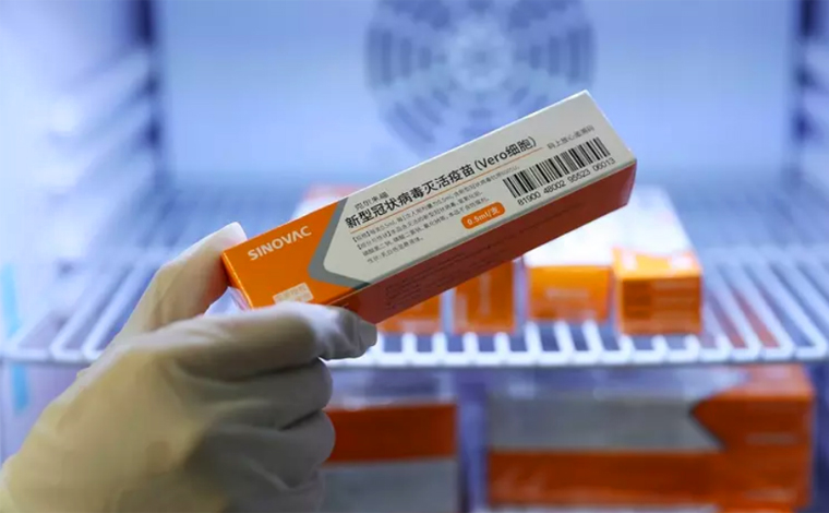 Coronavac: Butantan pede autorização à Anvisa para uso emergencial da vacina