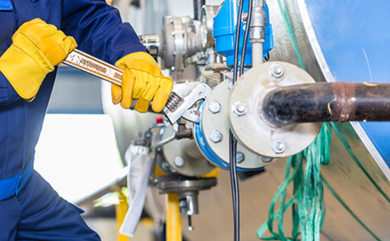 Foto: Ilustrativa - Como prÃ©-requisito a empresa pede experiÃªncia na funÃ§Ã£o (Ferramentas elÃ©tricas e motor a combustÃ£o), alÃ©m de formaÃ§Ã£o tÃ©cnica e forte vivencia em montagem e instalaÃ§Ã£o de mÃ¡quinas