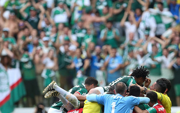 Palmeiras vence em casa e se sagra campeão Brasileiro